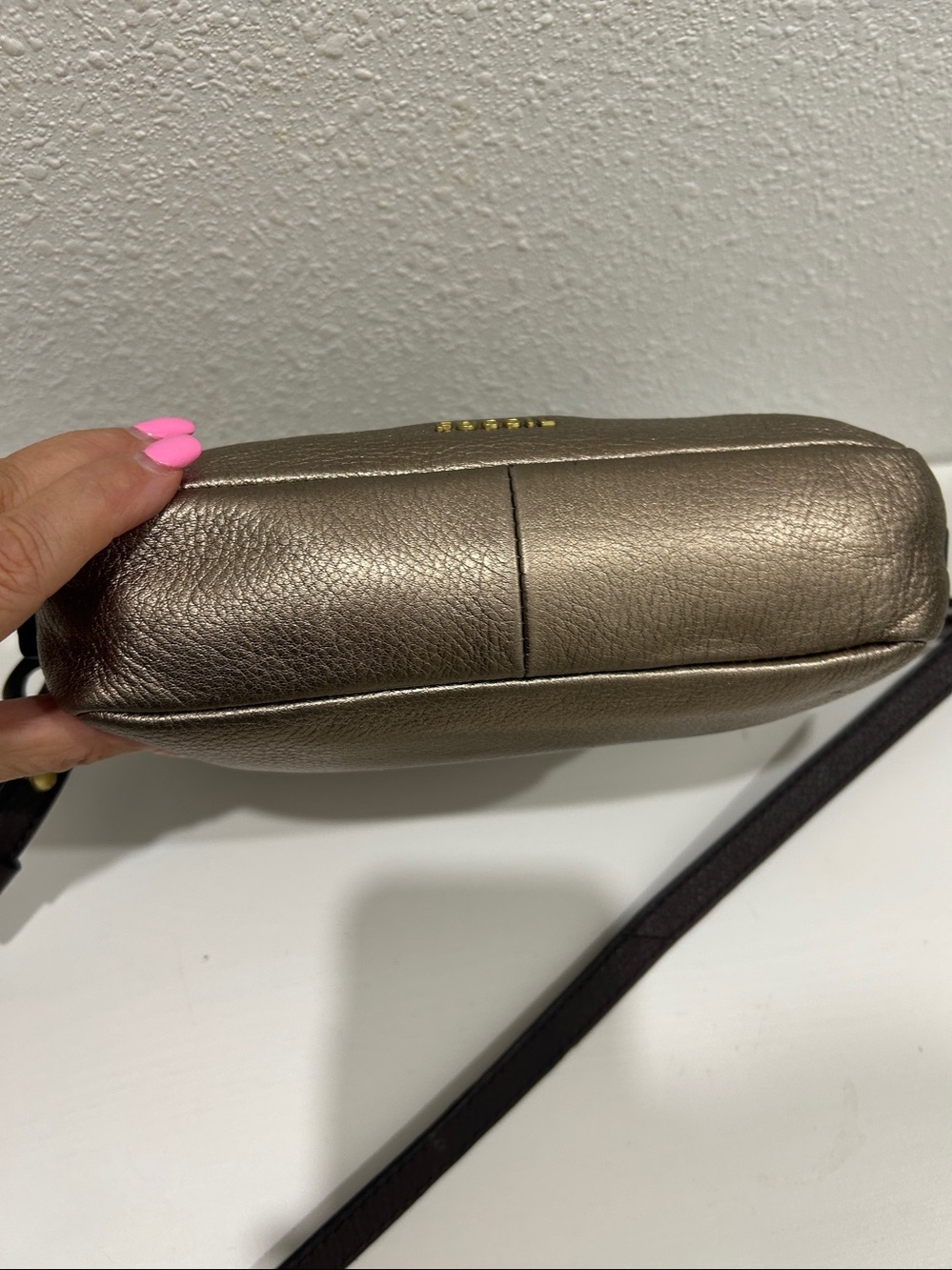 Fossil Piper Toaster Crossbody with Metallic Foil Finished Leather & Key Charm - Picture 9 of 17